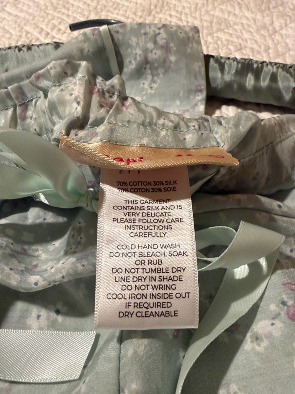 Cheri Blossom Sage Crop Pajama Set size large (hard to find) - Picture 14 of 16